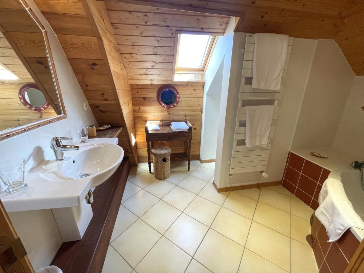 Saint-Victor-Montvianeix Domaine De Montvianeix B&B 외부 사진