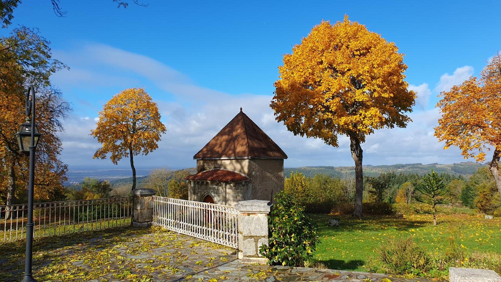 Saint-Victor-Montvianeix Domaine De Montvianeix B&B 외부 사진