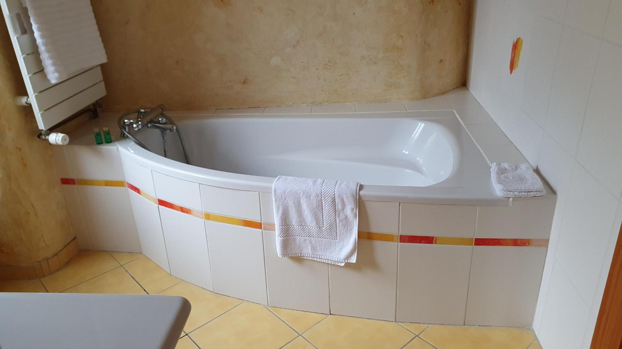 Saint-Victor-Montvianeix Domaine De Montvianeix B&B 객실 사진