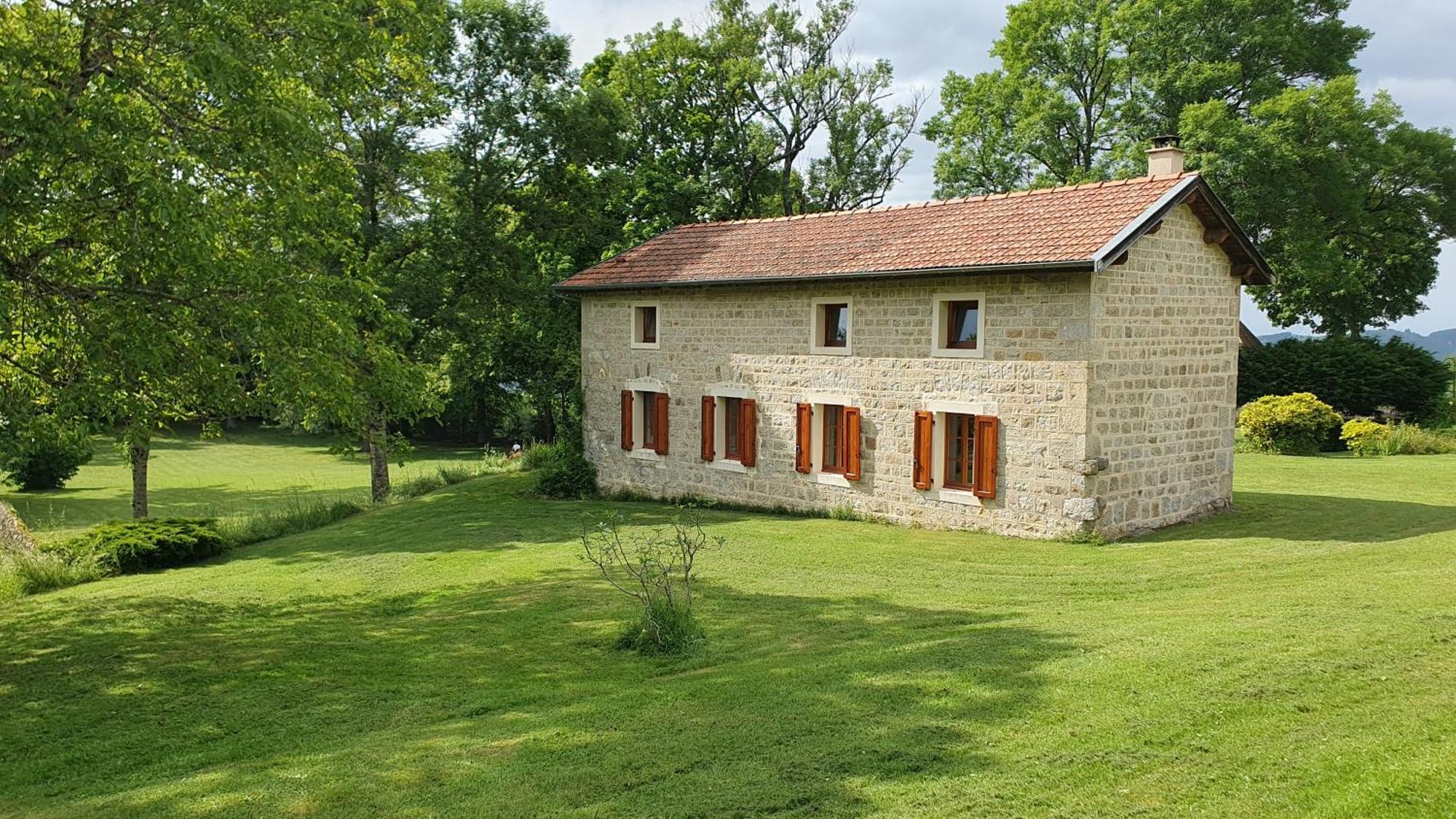 Saint-Victor-Montvianeix Domaine De Montvianeix B&B 외부 사진